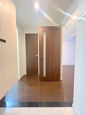 【玄関】 | MK Soleil 国泰寺