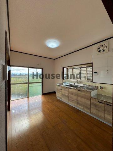 岩出市水栖戸建の居間・リビング