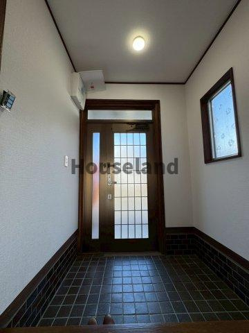 岩出市水栖戸建の玄関