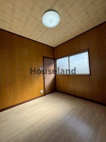 岩出市水栖戸建の洋室