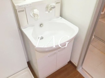 【洗面所】 | エル・グランピア | 洗面台です。