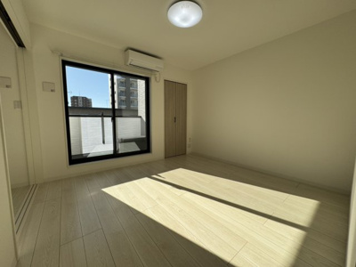 【内装】 | ユニバーサルシティ