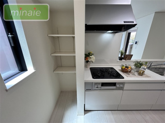 【キッチン】 | シューズインクローク　リビングイン階段　北国分2　C号棟 | 同建築会社施工例