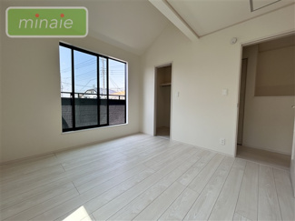 【洋室】 | シューズインクローク　リビングイン階段　北国分2　C号棟 | 同建築会社施工例