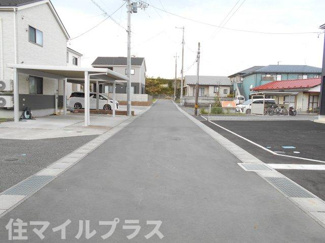 【前面道路含む現地写真】 | 西郷村米中山前新築一戸建て3棟 | 前面道路含む現地写真です