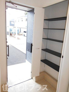 【玄関】 | 西郷村米中山前新築一戸建て3棟 | 玄関です