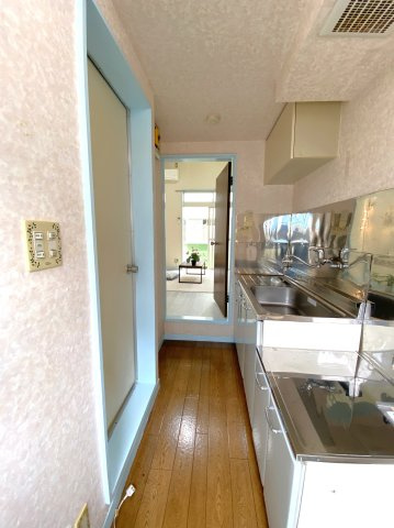 ドルフィンの内装