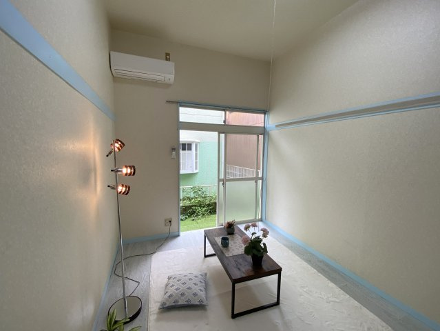 ドルフィンの居間・リビング