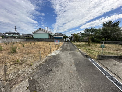 【前面道路含む現地写真】 | 久保原町 492万円