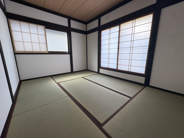 神戸市垂水区桃山台５丁目　中古戸建の和室