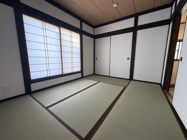 神戸市垂水区桃山台５丁目　中古戸建の和室