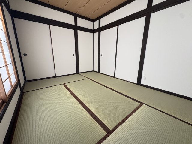 神戸市垂水区桃山台５丁目　中古戸建の和室