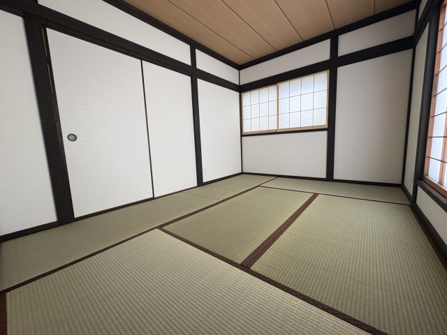 神戸市垂水区桃山台５丁目　中古戸建の和室