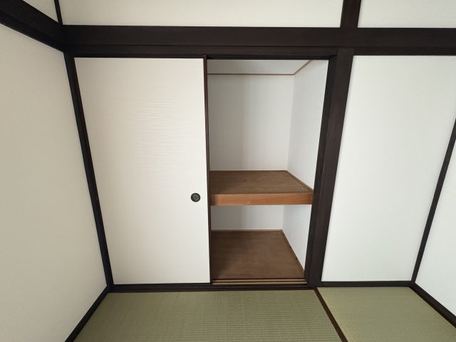 神戸市垂水区桃山台５丁目　中古戸建の和室