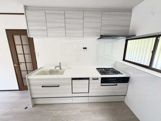 神戸市垂水区桃山台５丁目　中古戸建のキッチン