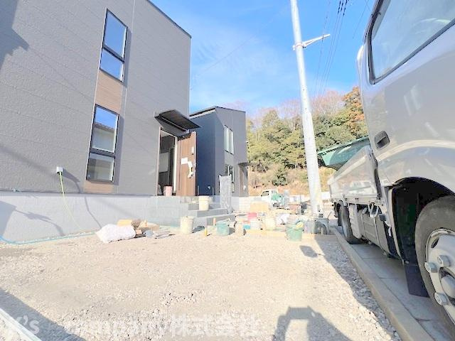 茅ヶ崎市堤　新築戸建　2号棟の前面道路含む現地写真|2025.12.4撮影◇