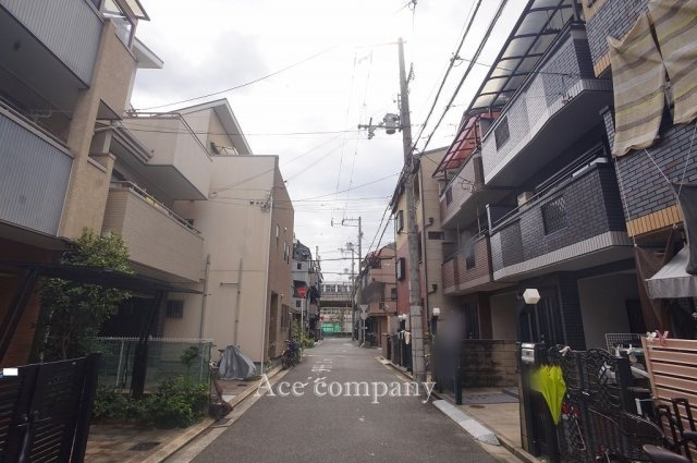 【前面道路含む現地写真】 | 東大阪市西鴻池町1丁目 | 【前面道路：幅員4ｍ】