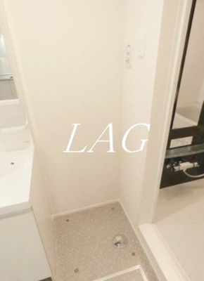 【設備】 | シグネチャープレイス | 室内洗濯機置き場です。