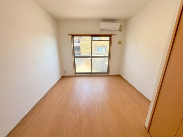 グランメール東淀川の居間・リビング