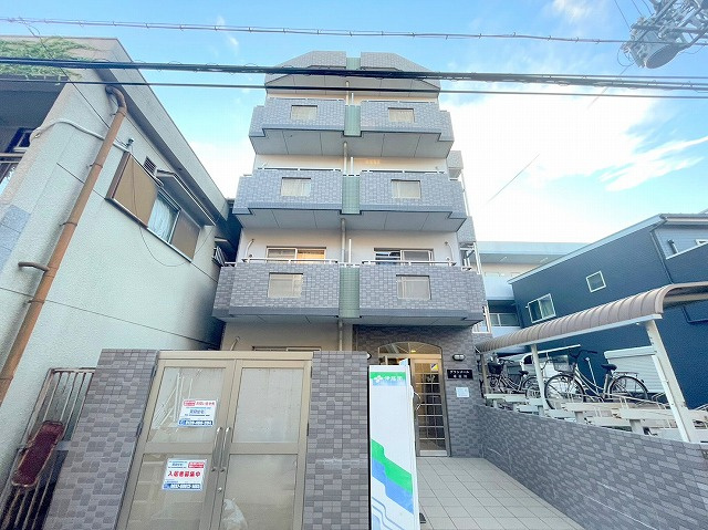 グランメール東淀川の外観