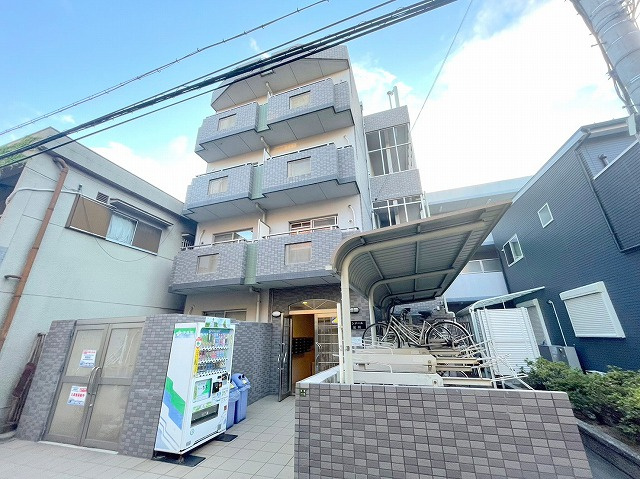 グランメール東淀川の外観