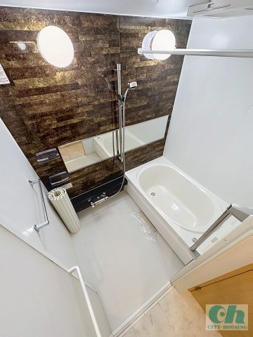 コモーダ大森南 101号室の浴室