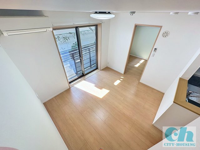 コモーダ大森南 101号室の居間・リビング