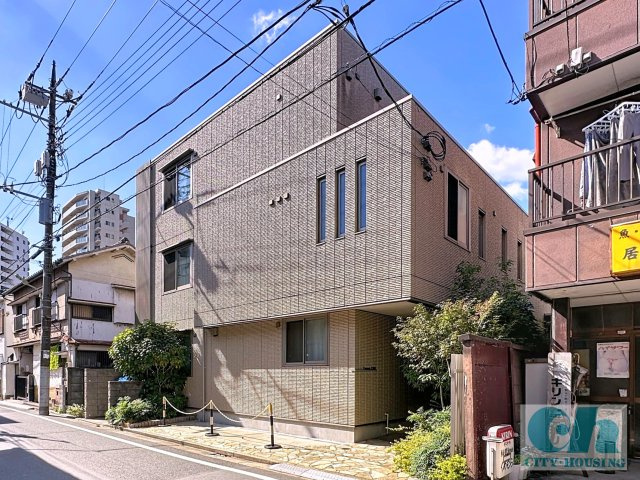 コモーダ大森南 101号室の外観