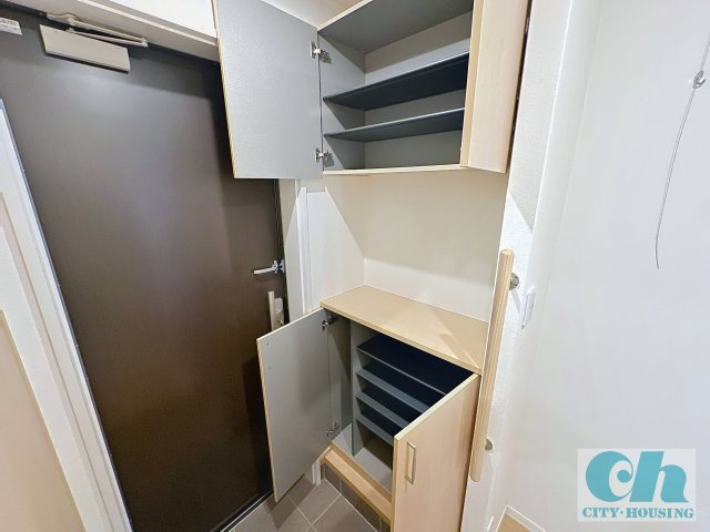 コモーダ大森南 101号室の収納