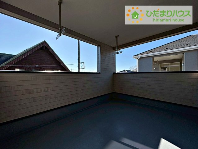 常陸大宮市姥賀町第3　新築戸建　2号棟のバルコニー|広々としたバルコニー。お洗濯物もぜーんぶ干せちゃいます！！