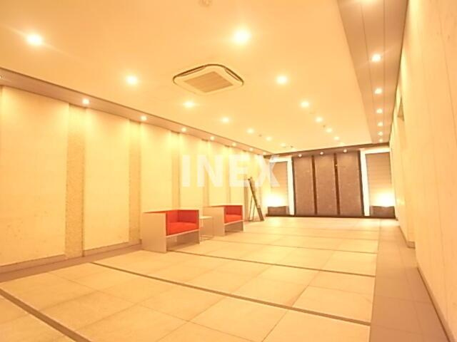 クレヴィア東白楽のロビー