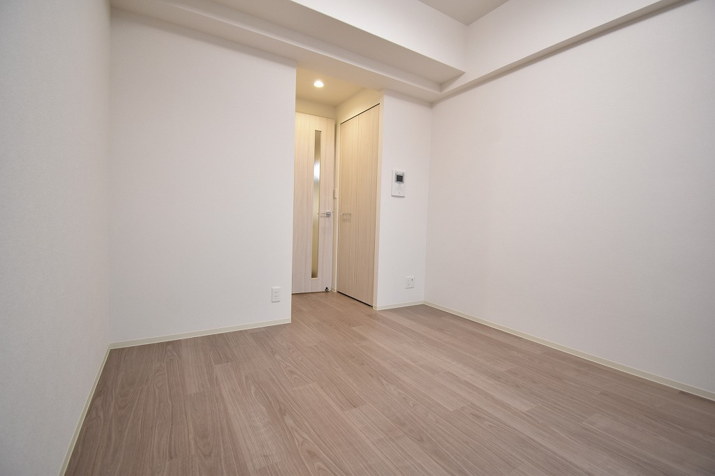 大阪市中央区玉造２丁目の賃貸マンションの居間・リビング