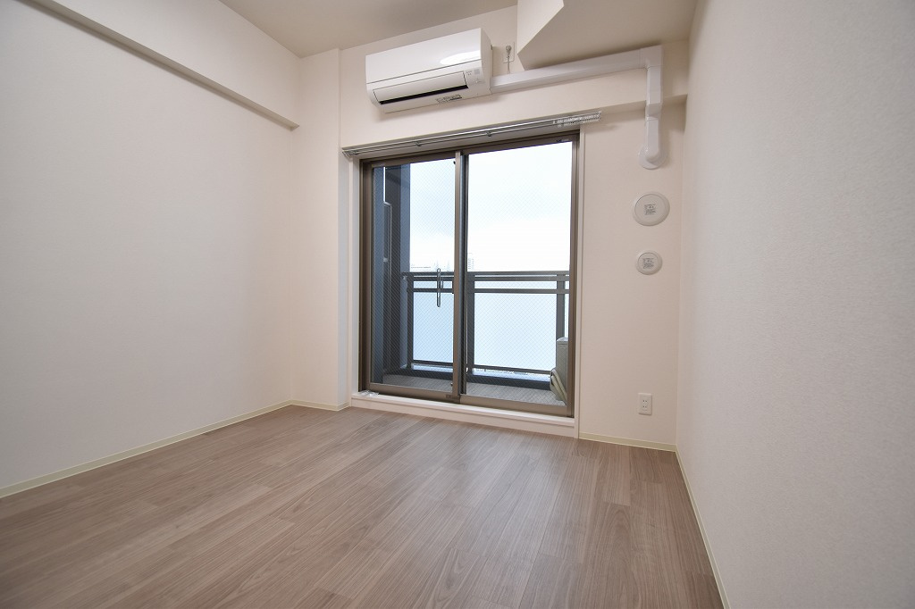 大阪市中央区玉造２丁目の賃貸マンションの内装