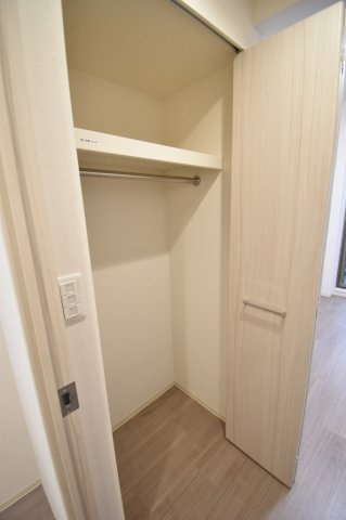 大阪市中央区玉造２丁目の賃貸マンションの収納