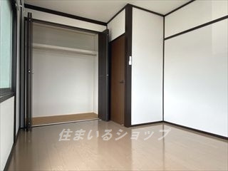 あさおか台貸家の寝室