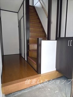 あさおか台貸家の玄関