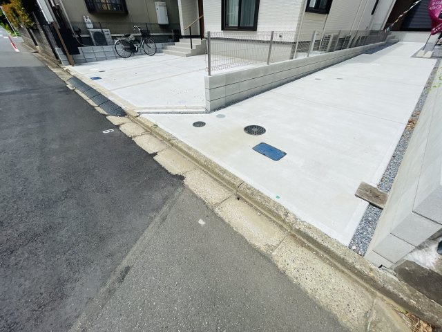 船橋市習志野台５丁目１６期の前面道路含む現地写真