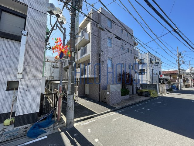 メイプルヒルズの外観