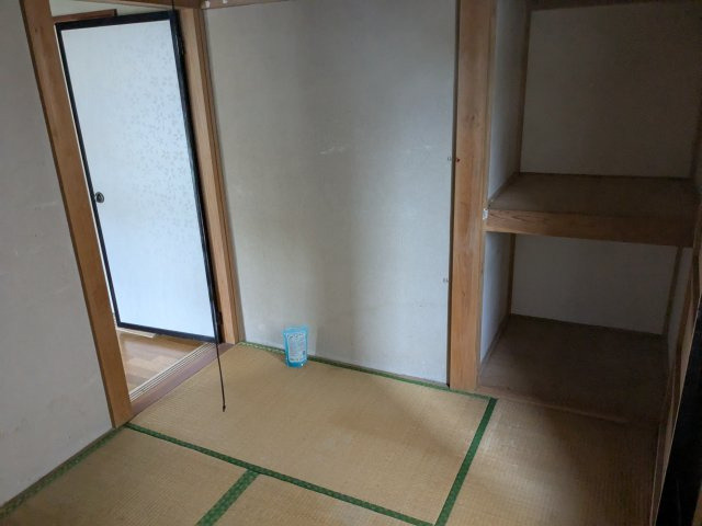 店舗付住宅　下室田町の和室