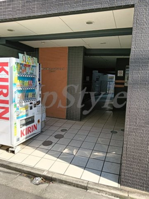 【エントランス】 | グランティアラ東京イースト