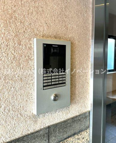 セザール本所吾妻橋の防犯設備|暮らしに安心をプラス。オートロック付きで不審者の侵入もシャットアウト。