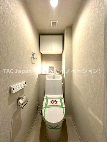 セザール本所吾妻橋のトイレ|最新設備を備えたトイレは、快適性とスタイリッシュさを兼ね備えた空間。清潔感のある美しい内装とすっきりとしたデザインが、暮らしに心地よさをプラス。清潔・快適・美しさが調和した、上質なトイレ空間です。