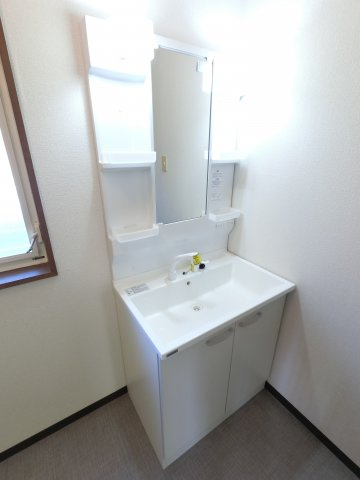 【独立洗面台】