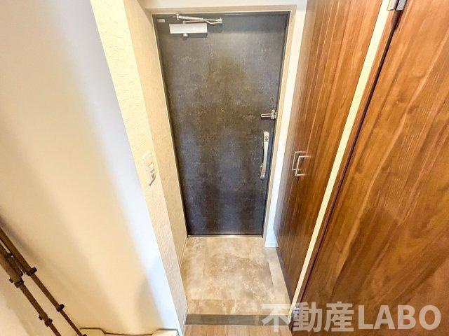 フォーリアライズ天王寺ソリオの玄関