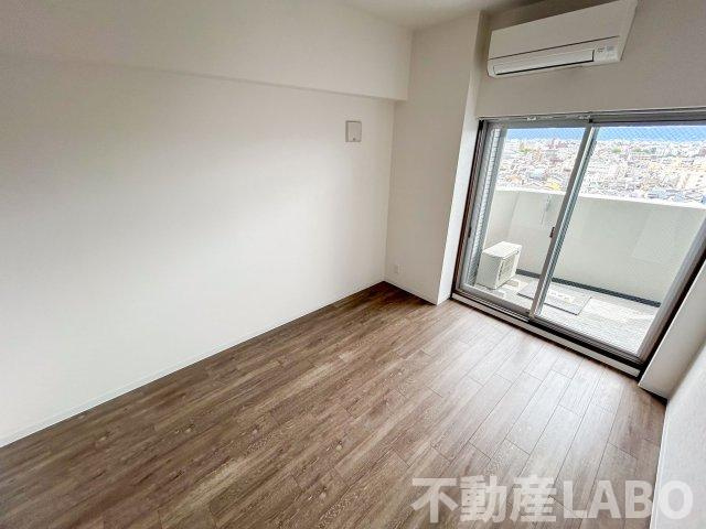 フォーリアライズ天王寺ソリオの洋室