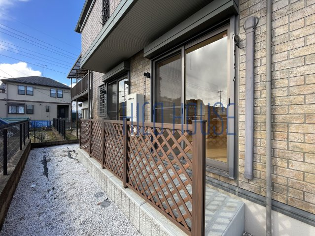 メゾン･アンソレイユ　Ⅵのバルコニー