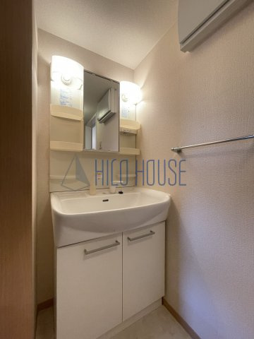 メゾン･アンソレイユ　Ⅵの洗面所