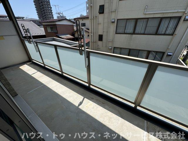 INSURANCE BLDG.XVIIのバルコニー