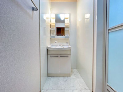  | ヴィクトワール・K