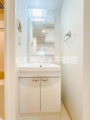 【洗面所】 | スカイコートリュクス品川大崎 | ゆったりとスペースのある洗面所